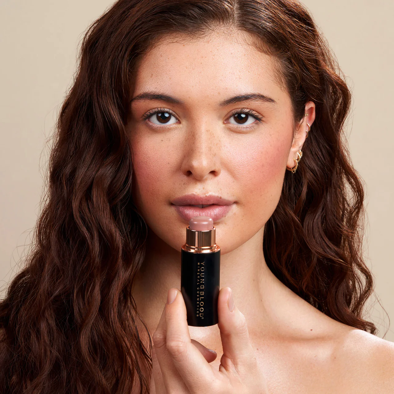 Youngblood VividLuxe Crème Blush Stick Crème Brûlée - Afbeelding 4